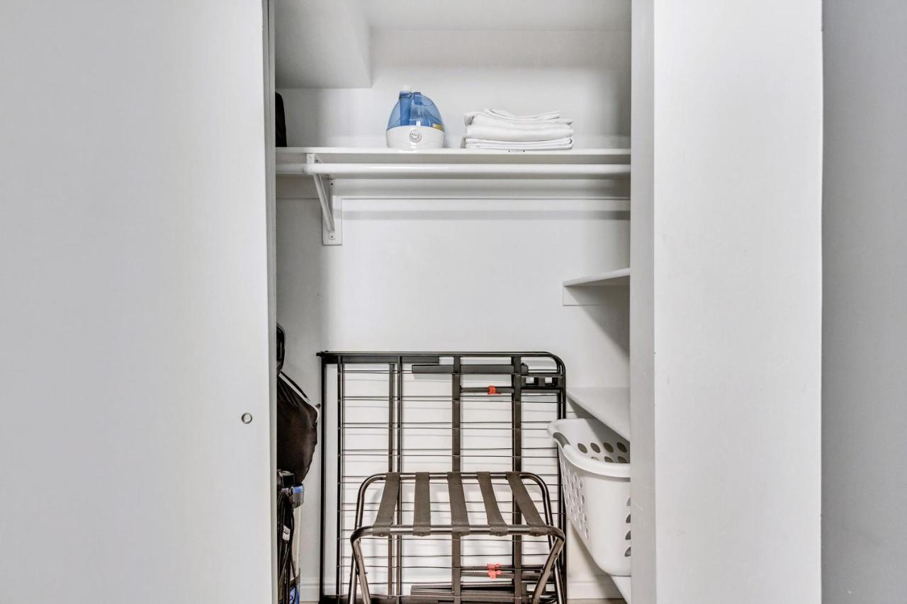 Cozy For Bookworms - Laundry - King Bed - Parking Apartment Солт Лейк Сити Екстериор снимка
